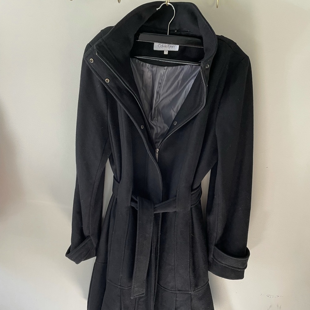 Calvin Klein black fall/winter coat. Like new! Size Large